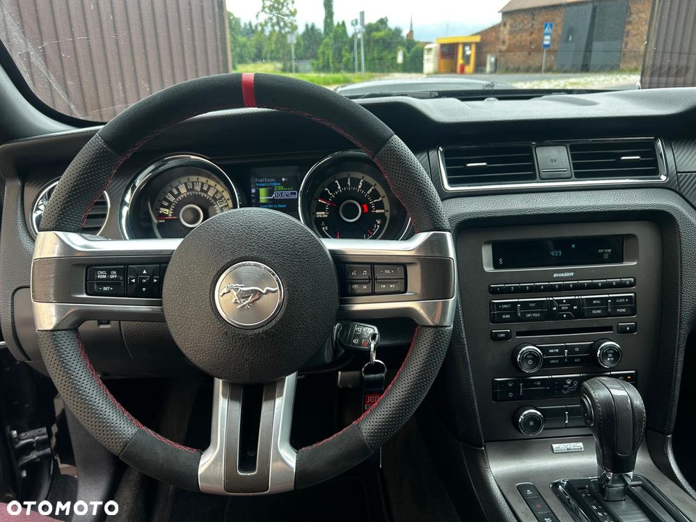 Ford Mustang 5.0 V8 GT Premium - 27