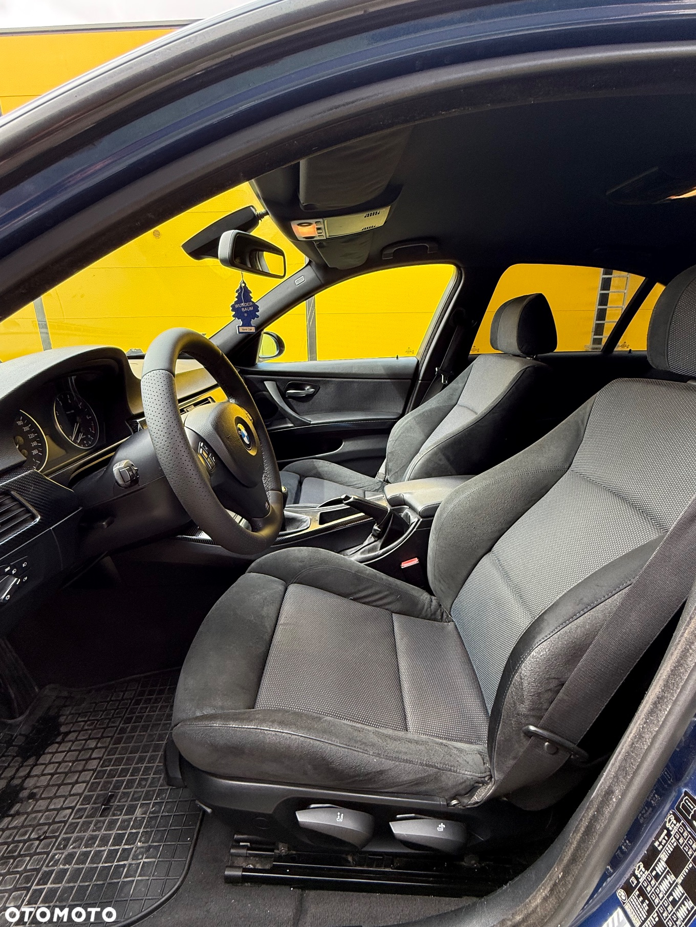 BMW Seria 3 320i - 10