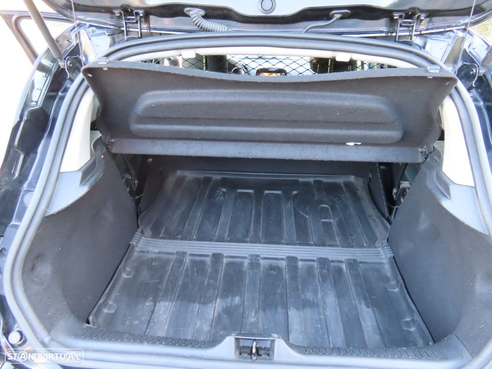 Renault Clio - 11