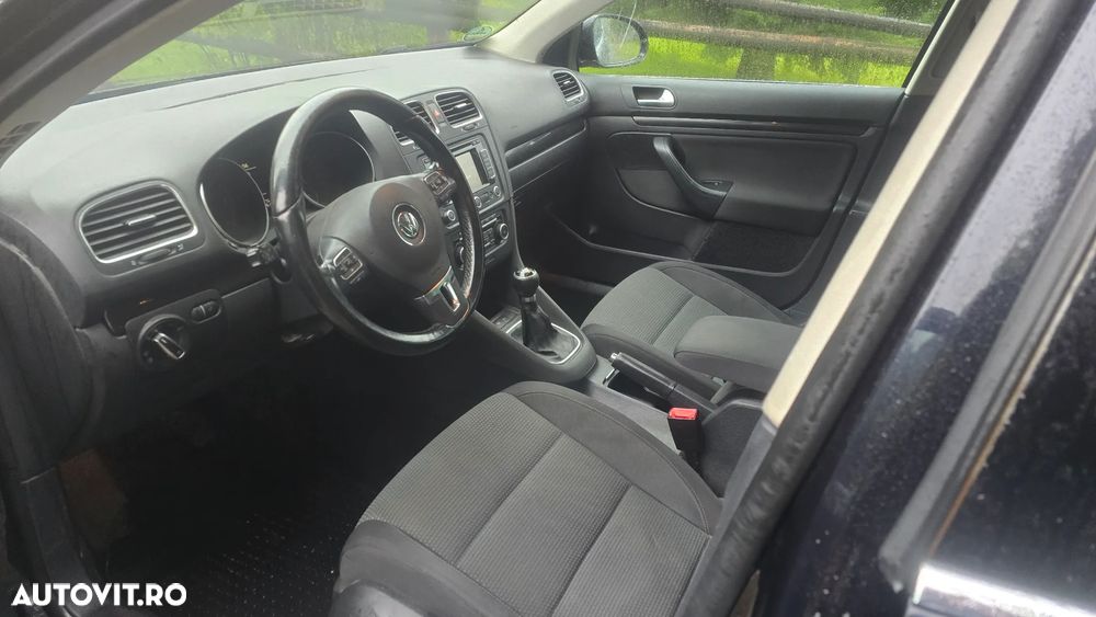 Volkswagen Golf 1.6 TDI DPF BlueMotion Technology Style - 10