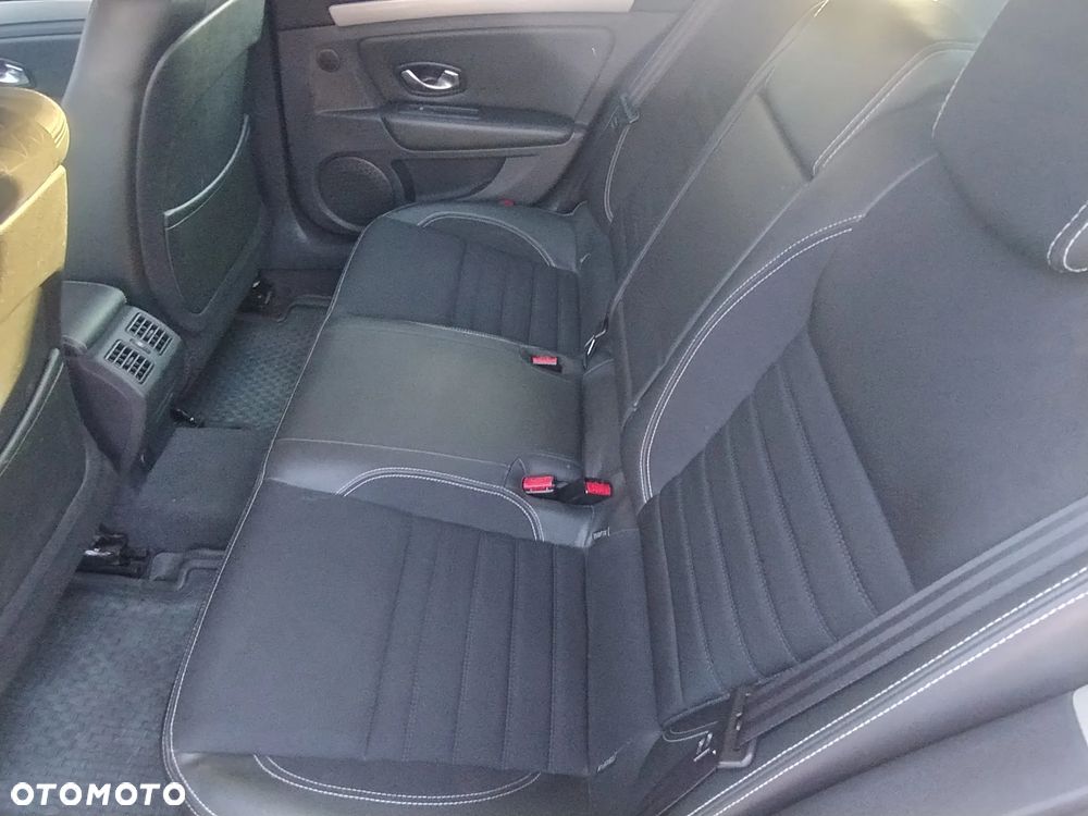 Renault Laguna 2.0 dCi Limited - 24