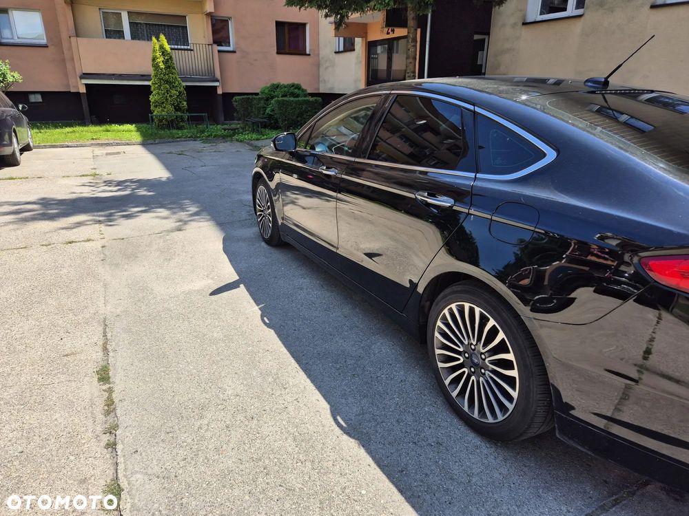 Ford Fusion 2.0 EcoBoost Titanium - 3