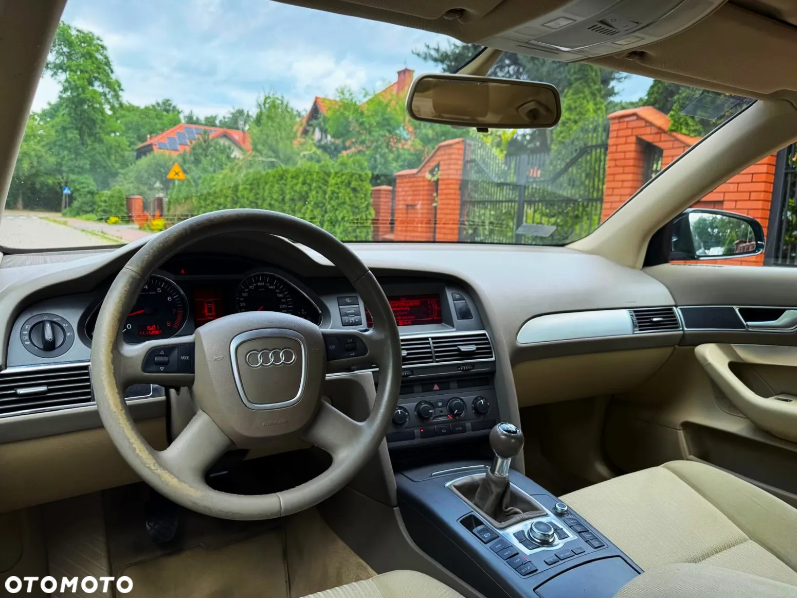 Audi A6 2.4 - 23