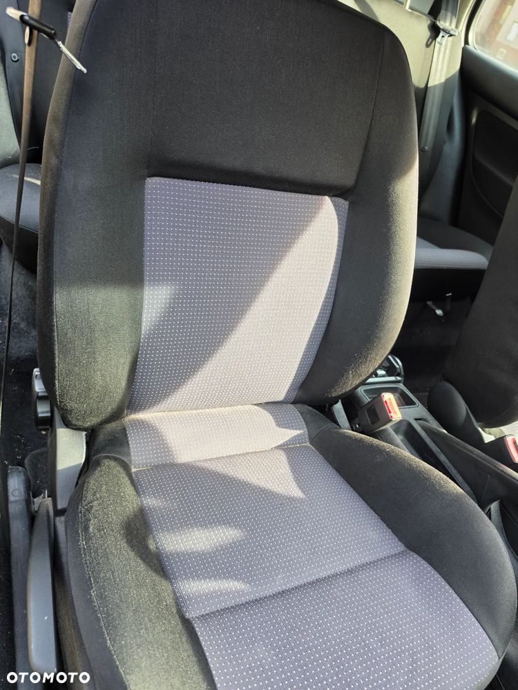 Volkswagen Golf 1.4 Basis - 14
