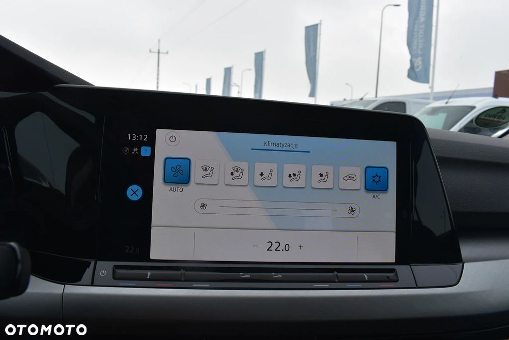 Volkswagen Golf 1.5 eTSI OPF DSG Life - 30