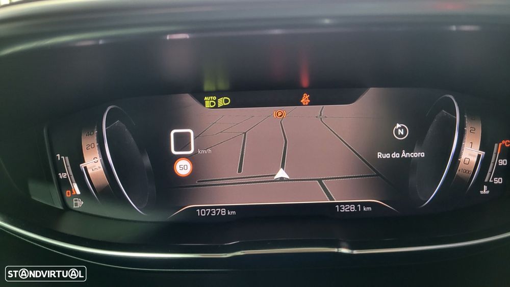 Peugeot 5008 1.5 BlueHDi GT - 18