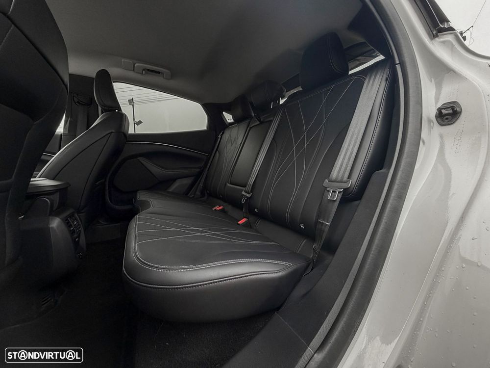 Ford Mustang Mach-E Standard - 12