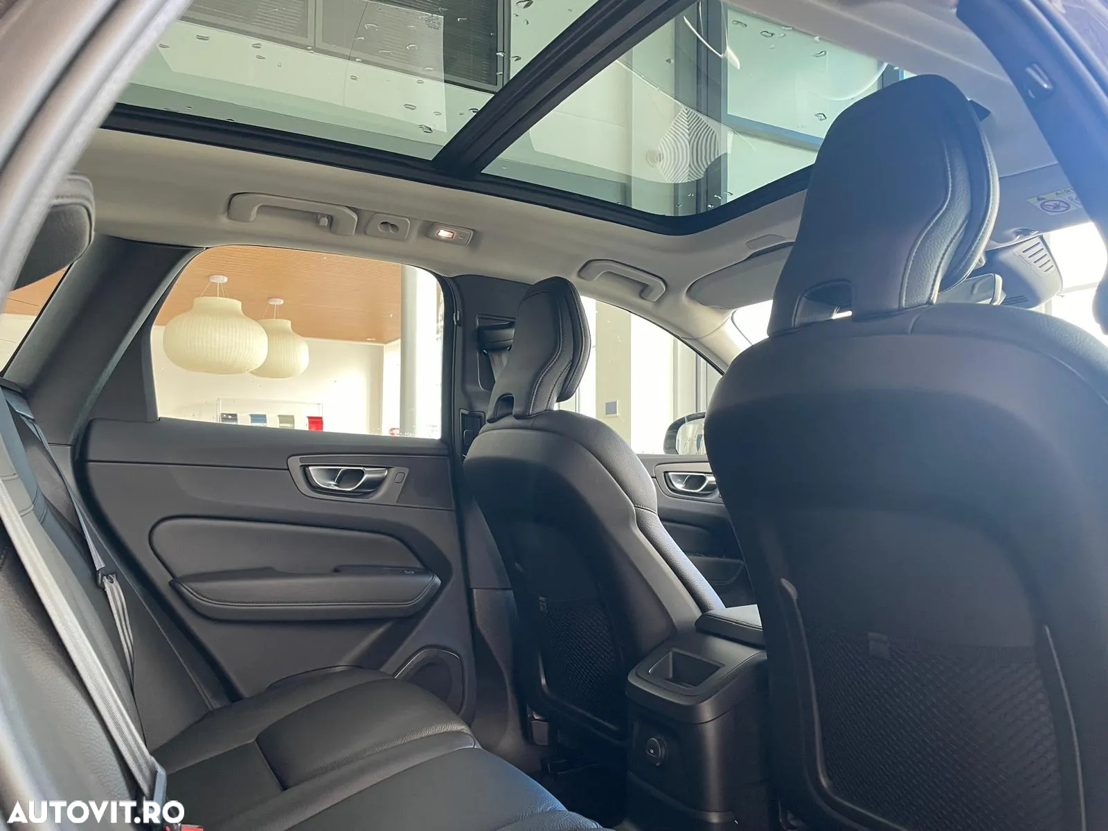 Volvo XC 60 Recharge T6 Twin Engine eAWD Inscription Expression - 10