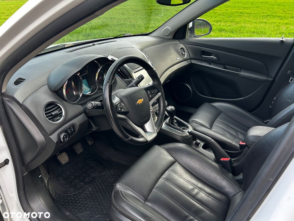 Chevrolet Cruze Station Wagon 2.0TD LTZ+ - 12