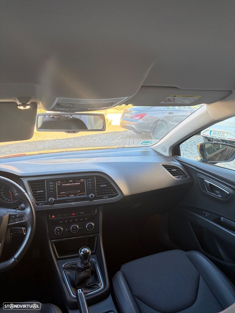 SEAT Leon 2.0 TDI DPF S&S FR - 12