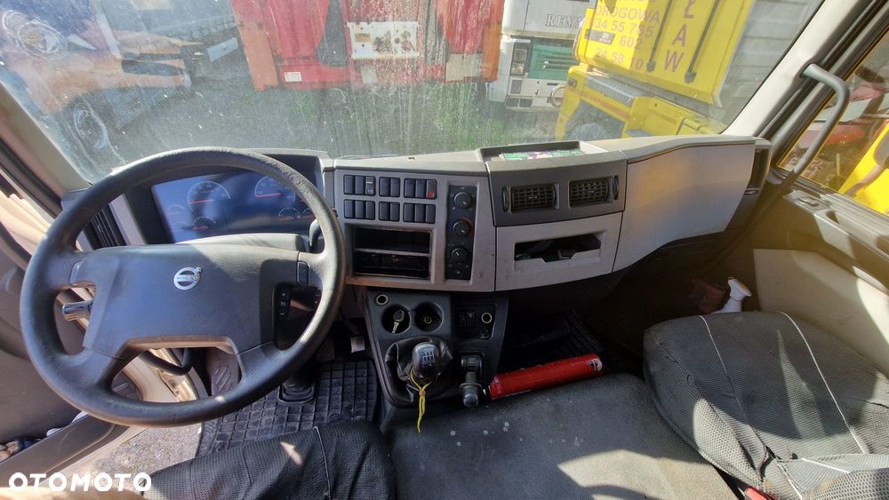 Volvo FL 4X2R - 7
