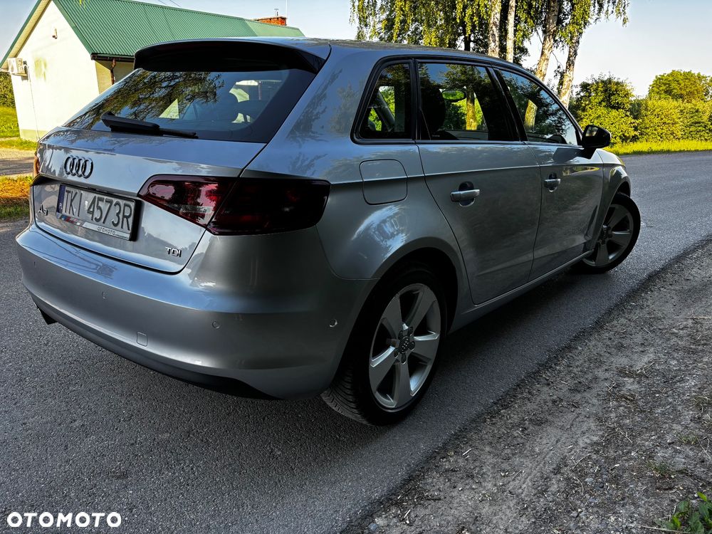 Audi A3 Sportback 2.0 TDI Edycja Specjalna - 3