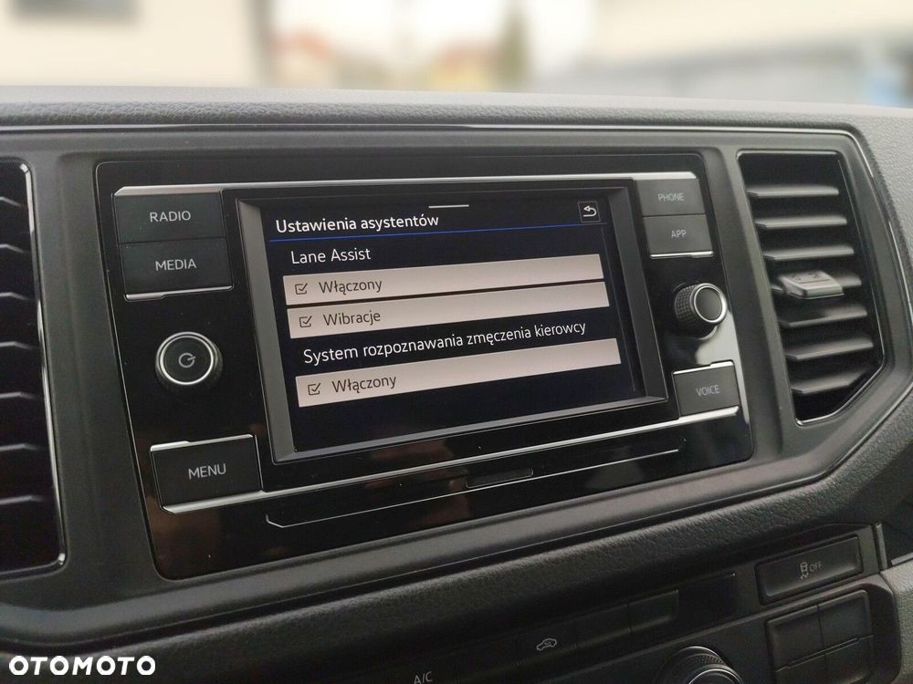 Volkswagen Crafter 35 Podwójna kabina - 25