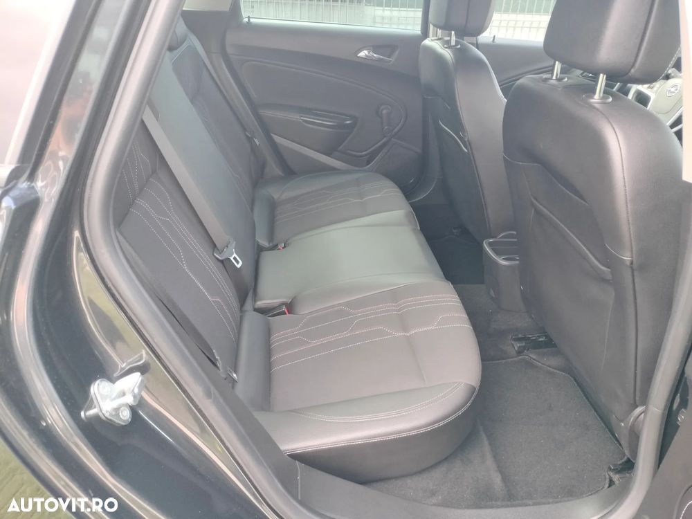 Opel Astra 1.4 Turbo ECOFLEX Start/Stop 150 Jahre - 12