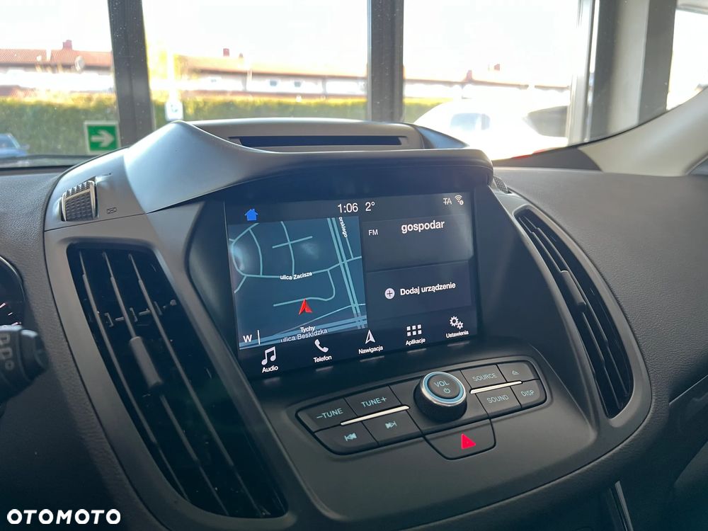 Ford Kuga 2.0 TDCi FWD Titanium - 28