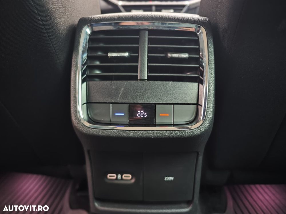 Skoda Octavia Combi Diesel 2.0 TDI Ambition - 17