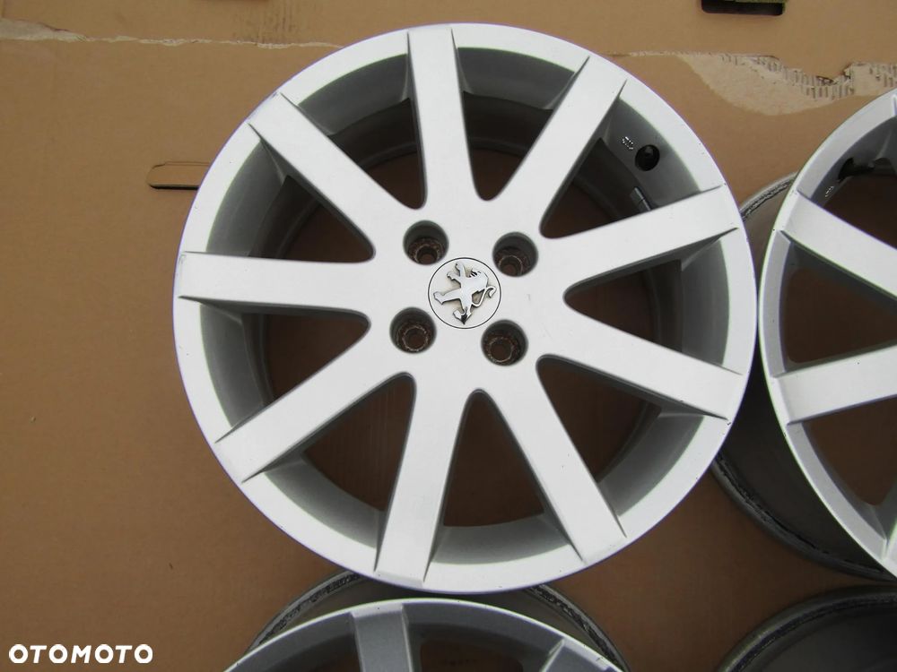 4x Felgi 17 Peugeot 207 208 2008 307 308 3008 Partner II Citroen C3 II C4 C5 DS3 DS4 DS5 Berlingo II - 7