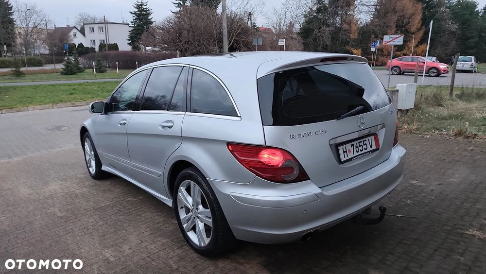 Mercedes-Benz Klasa R 320 CDI L 4Matic 7G-TRONIC Travel Edition - 14