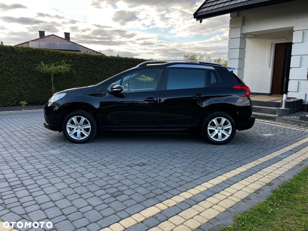 Peugeot 2008 - 6