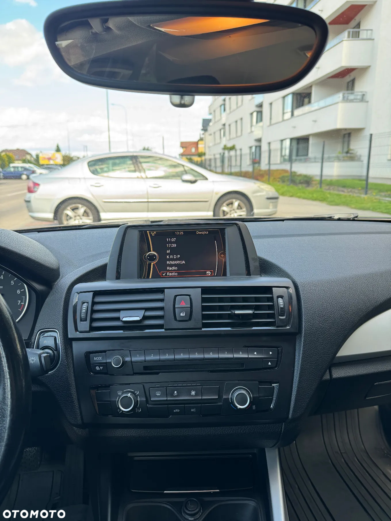 BMW Seria 1 116i - 15