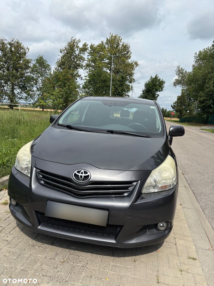 Toyota Verso - 20