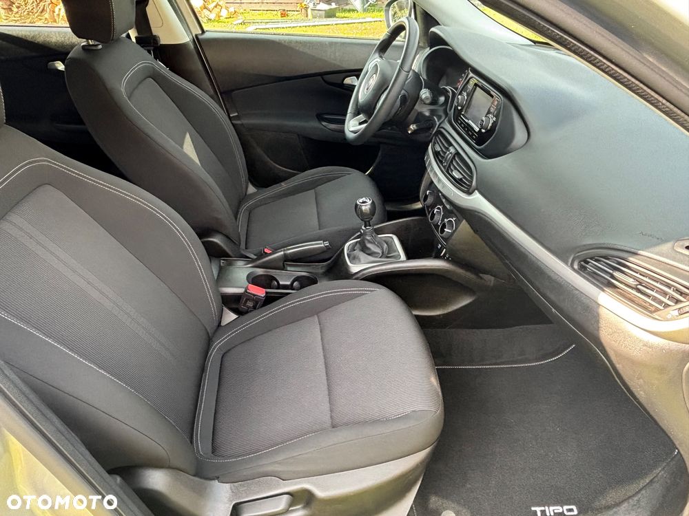 Fiat Tipo 1.4 T-Jet 16v Easy - 10