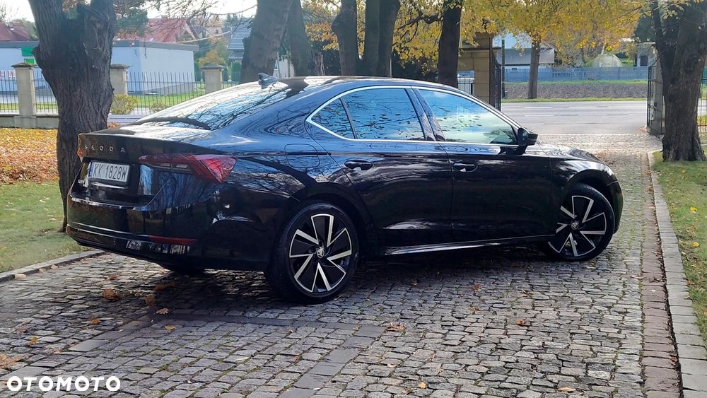 Skoda Octavia 2.0 TDI DSG Ambition - 25