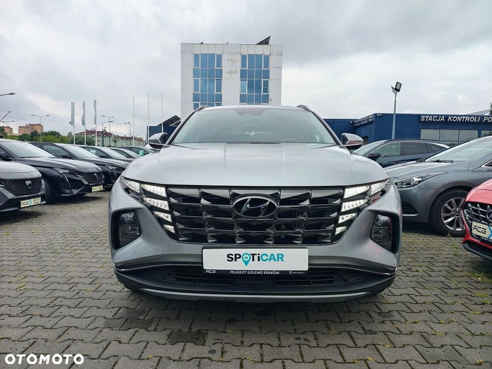 Hyundai Tucson - 2
