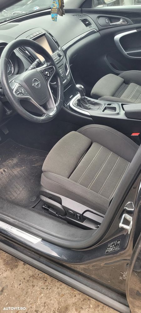 Dezmembrez opel insignia 1600diesel breaj,€5 - 2