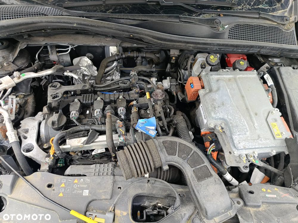 Renault Clio E-TECH 140 BUSINESS EDITION - 4