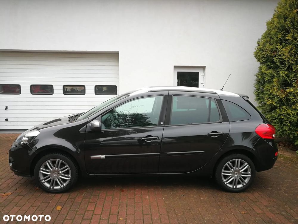 Renault Clio 1.2 16V 75 Night and Day - 9