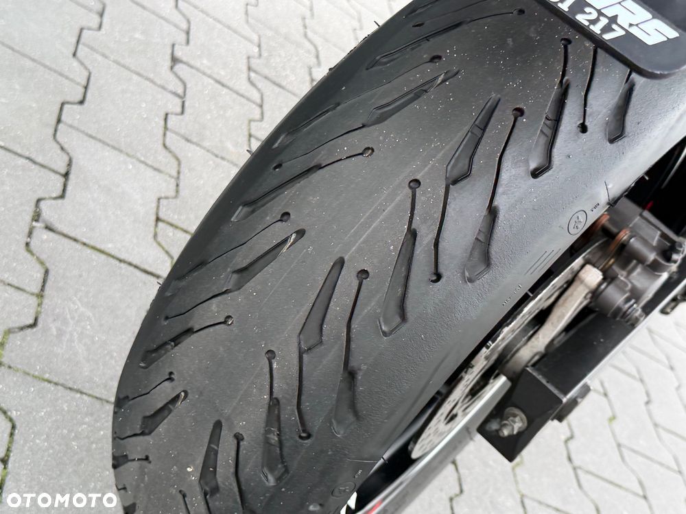 Yamaha FZ6 - 12