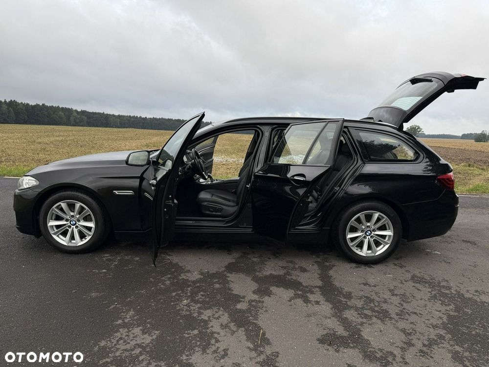 BMW Seria 5 530d Sport-Aut - 12