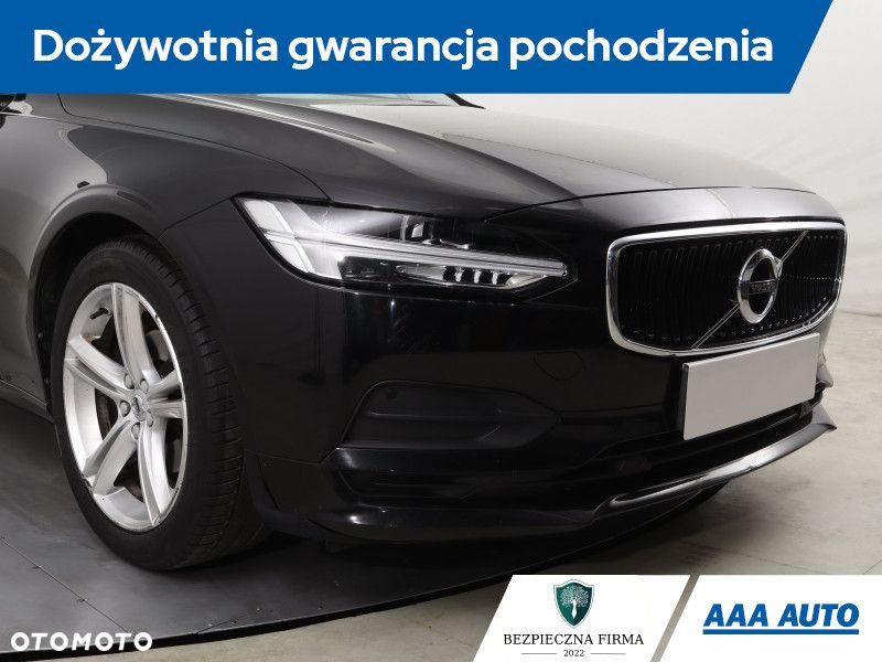 Volvo S90 - 23
