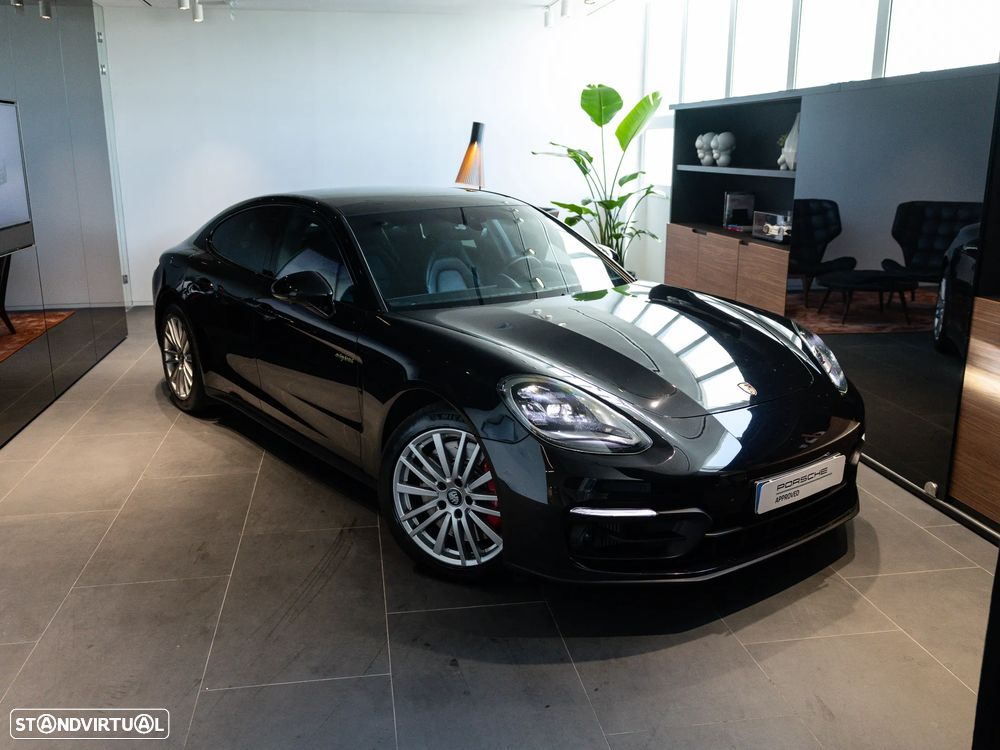 Porsche Panamera 4S E-Hybrid - 5