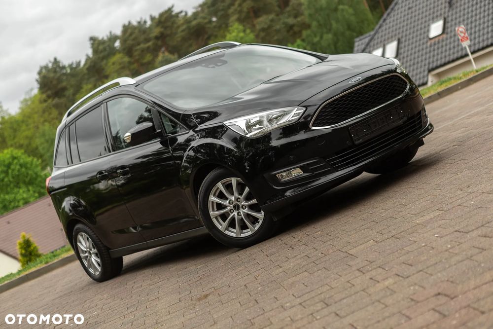 Ford Grand C-MAX - 9