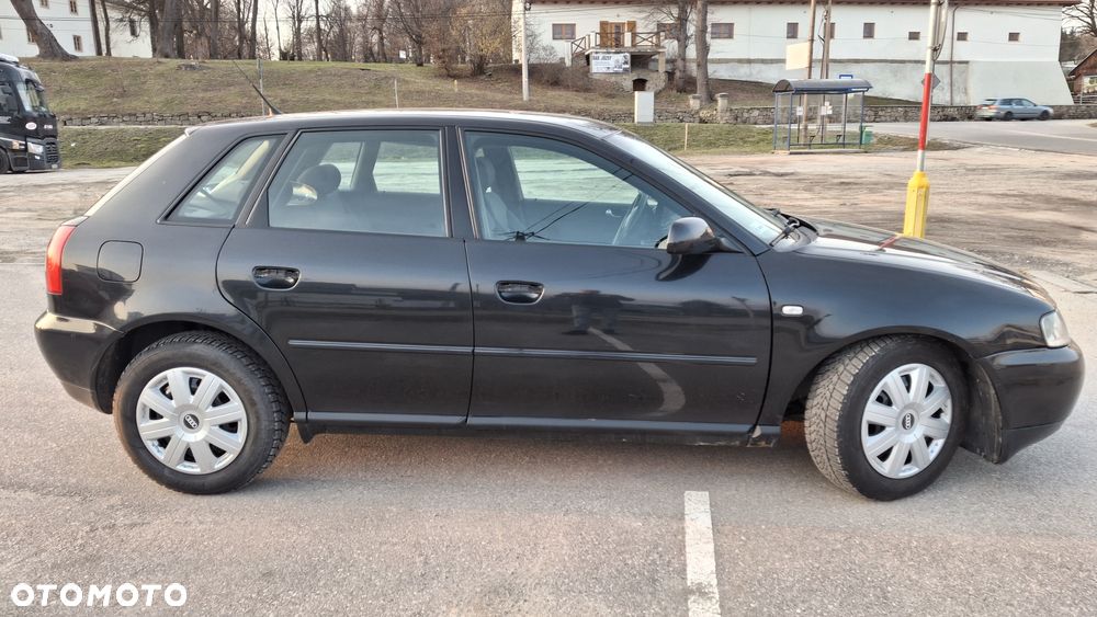 Audi A3 Sportback - 6