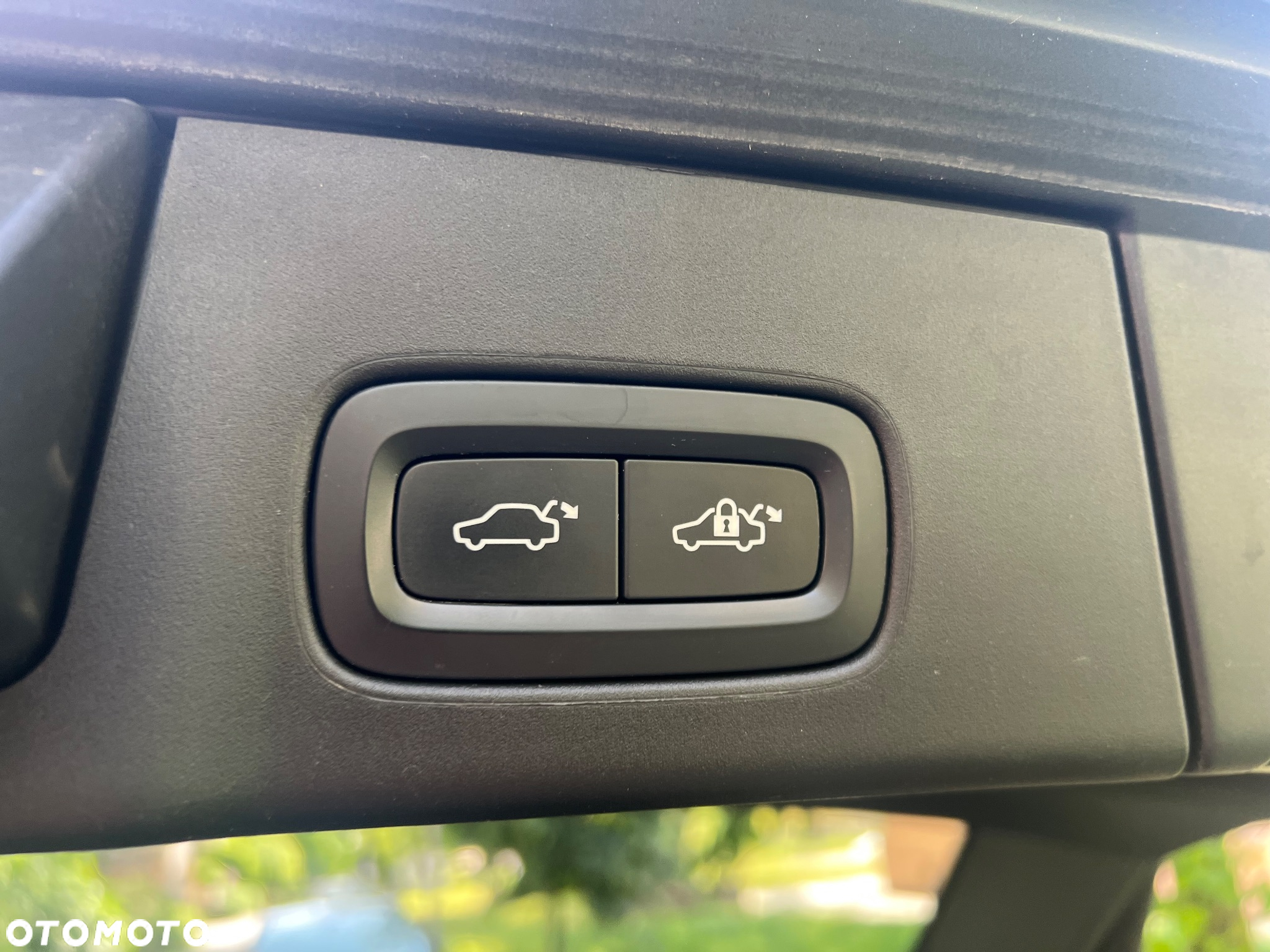 Volvo V90 Cross Country - 15