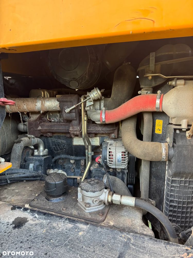 JCB 9TFT 9Ton Dumper Roll Bar - 10