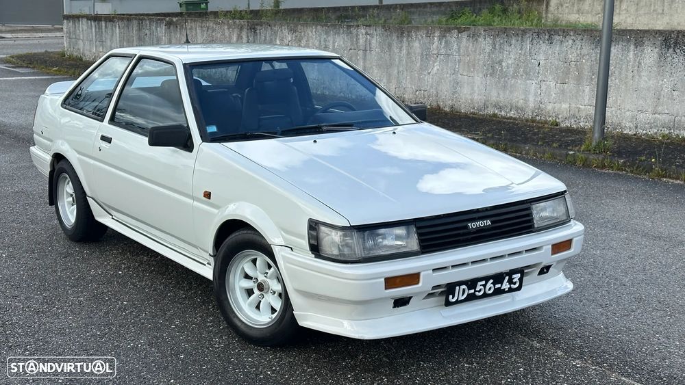 Toyota Corolla AE86 1.6 GTi - 8