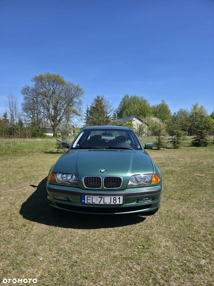 BMW Seria 3 - 12