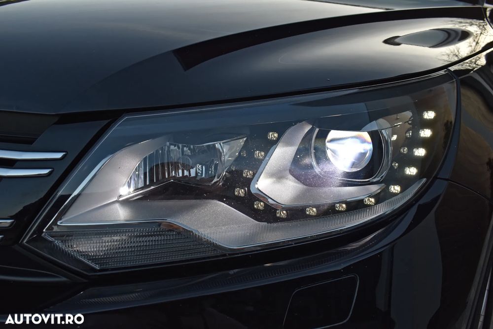 Volkswagen Tiguan 2.0 TDI DPF 4Motion BlueMotion Technology Exclusive - 17