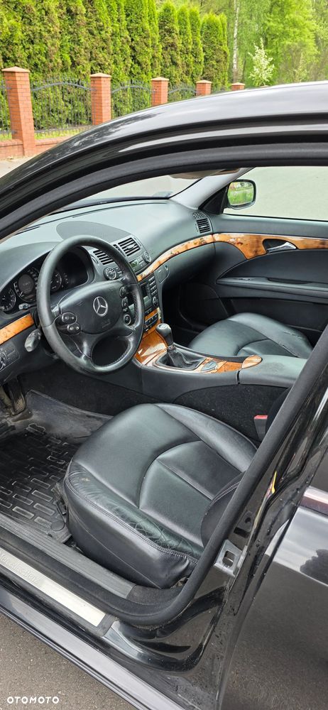 Mercedes-Benz Klasa E 200 CDI Elegance - 5
