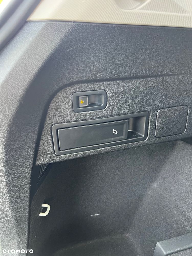Volkswagen Tiguan - 17