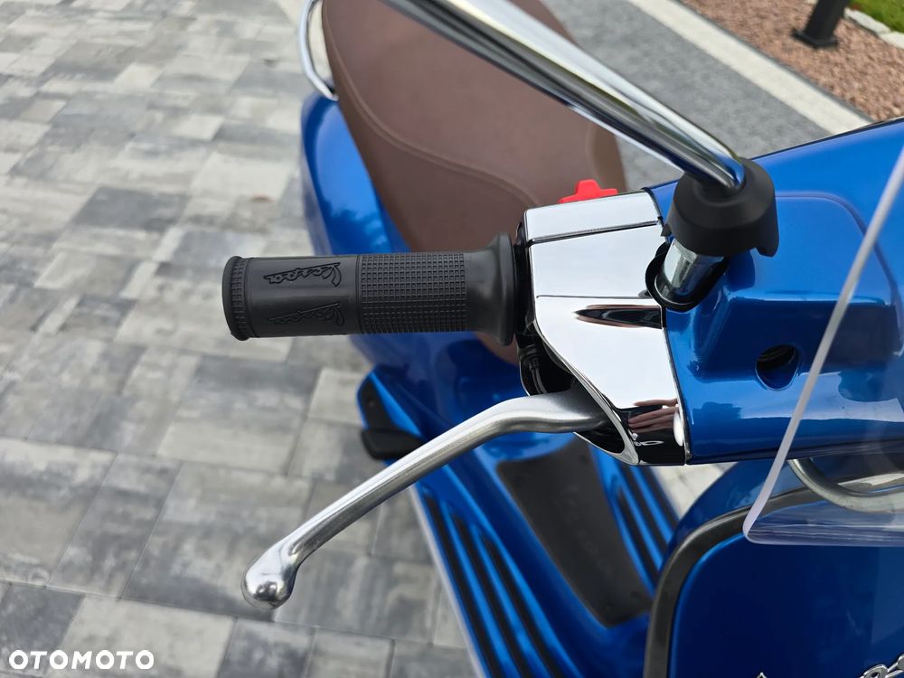 Vespa Primavera - 24