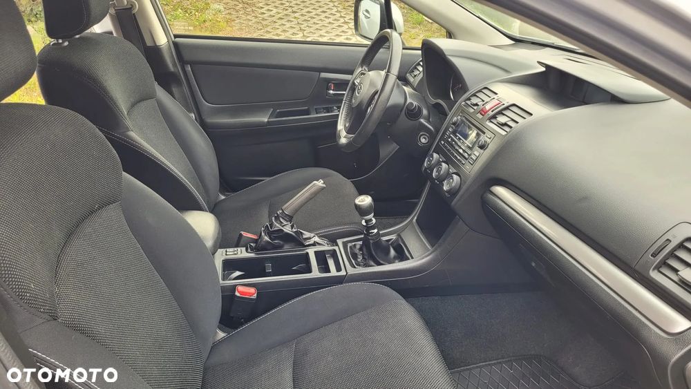 Subaru XV 2.0i Comfort - 12