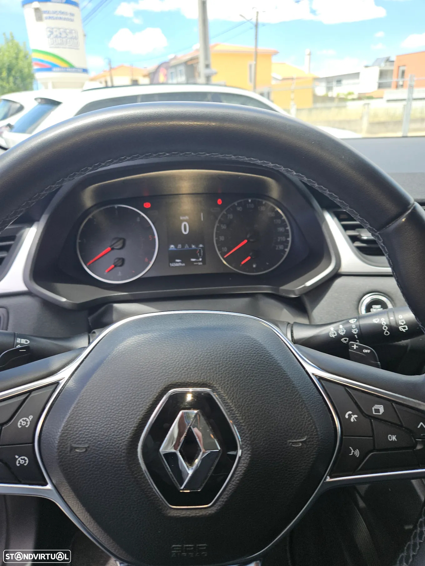 Renault Captur BLUE dCi 115 EDC BUSINESS EDITION - 6