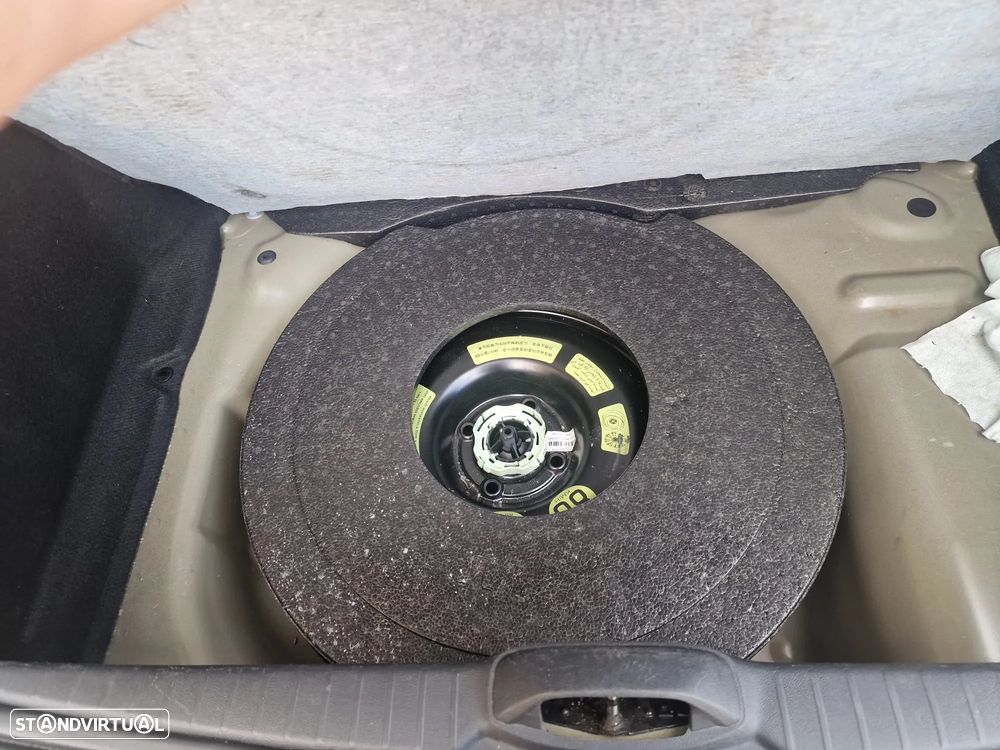Peugeot 208 1.6 BlueHDi Active - 14