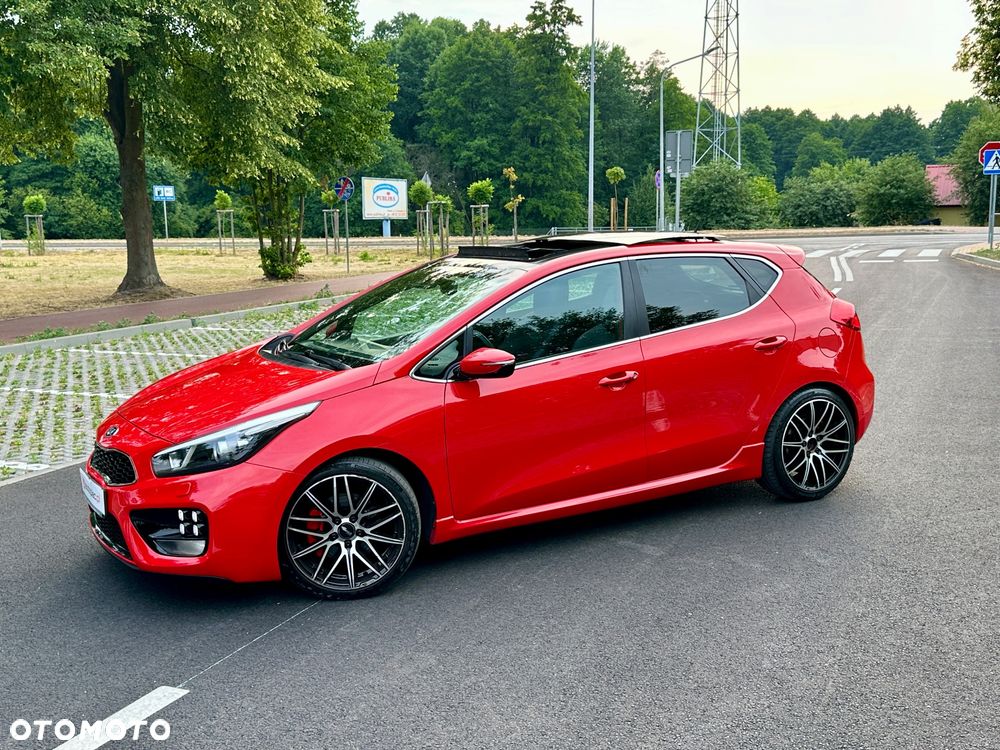 Kia Ceed 1.6 T-GDI GT L - 11