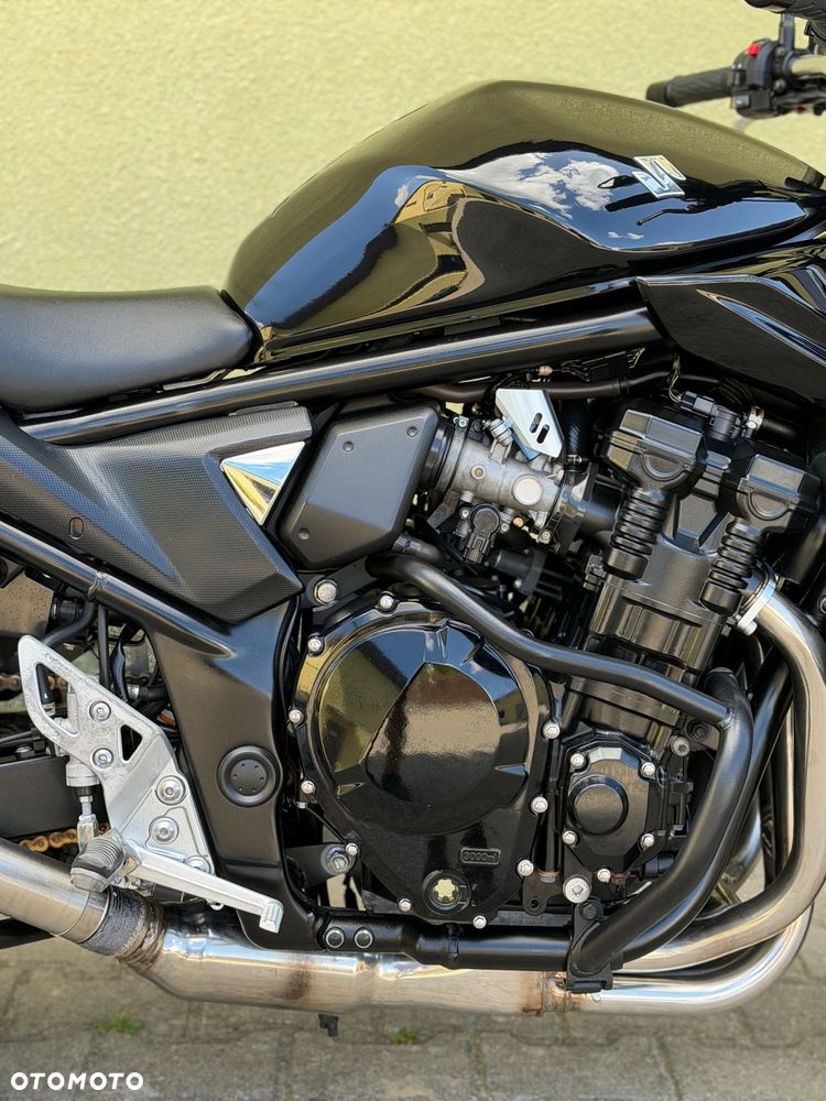 Suzuki Bandit - 8